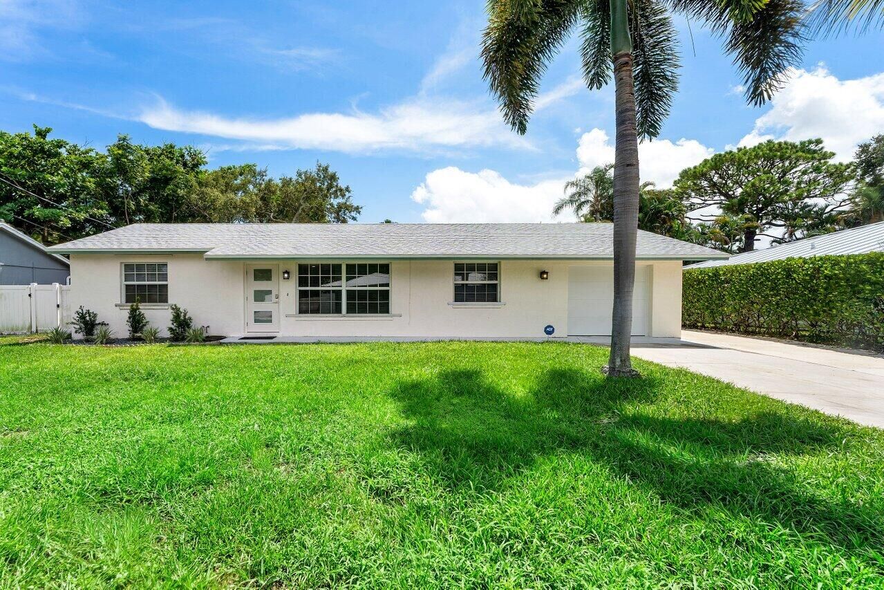 Property Photo:  2350 Niki Jo Lane  FL 33410 