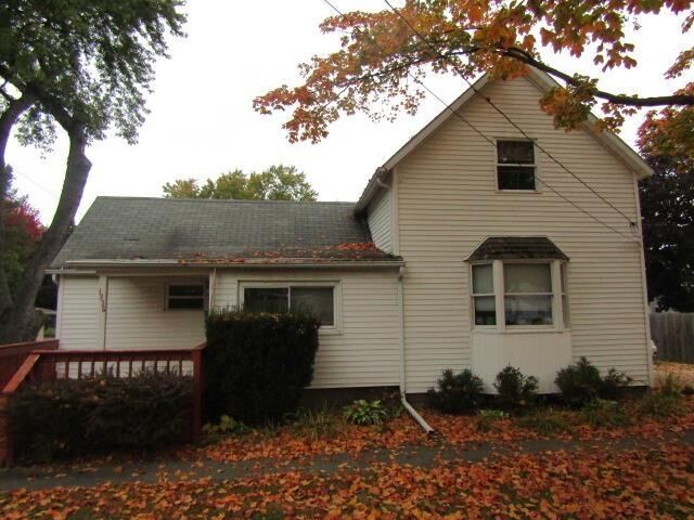 Property Photo:  1336 Olmstead Street  MI 48867 