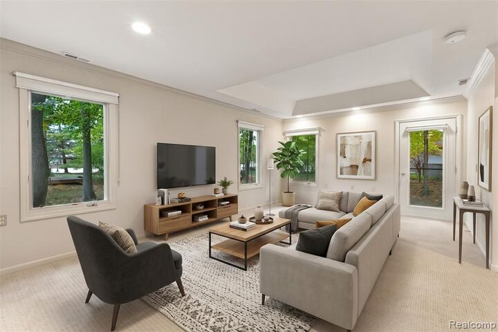 Property Photo:  21296 Juniper Court 73  MI 48336 