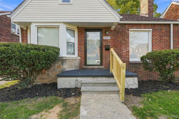 Property Photo: 15473 Ferguson Street MI 48227
