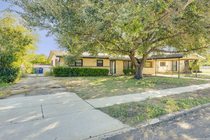 Property Photo:  7134 Timbercreek Dr.  TX 78227 