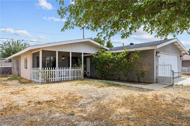 Property Photo: 3330 Roxbury CA 93560