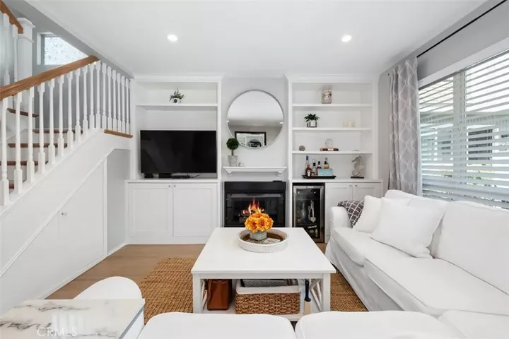 Property Photo:  24 Seascape  CA 92663 