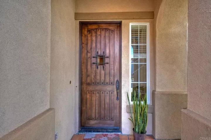 Property Photo:  2762 Unicornio Street  CA 92009 