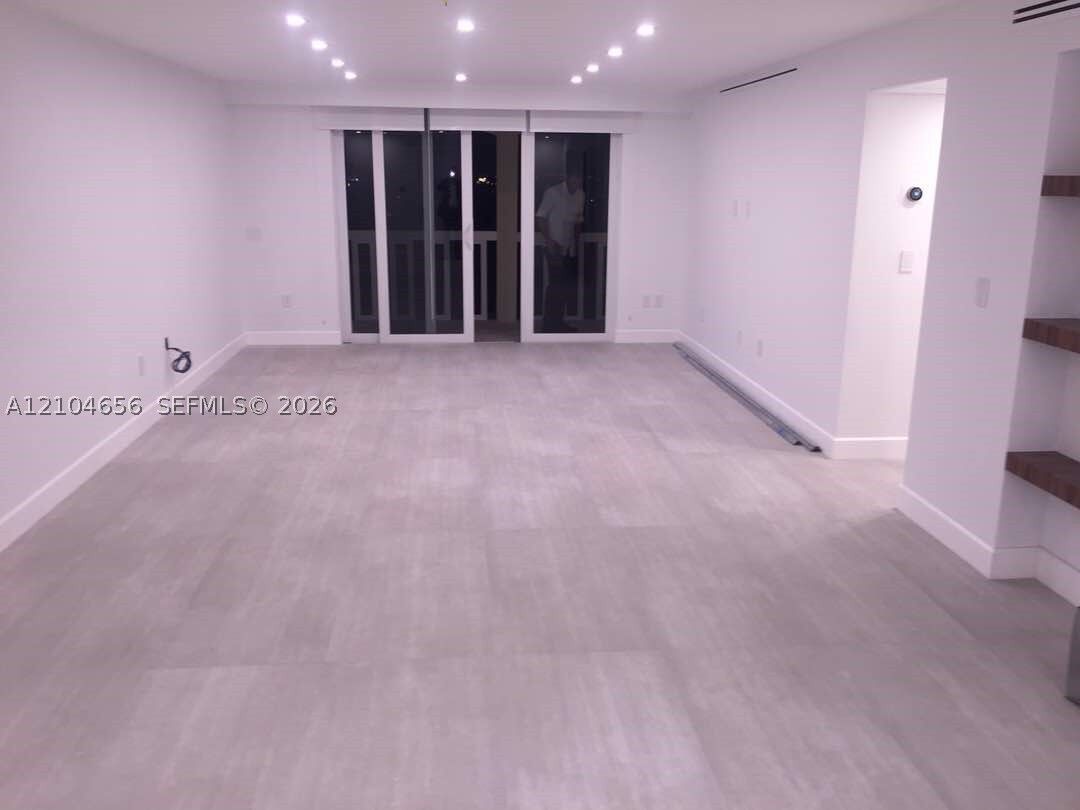 Property Photo: 9801 Collins Ave 12Q FL 33154