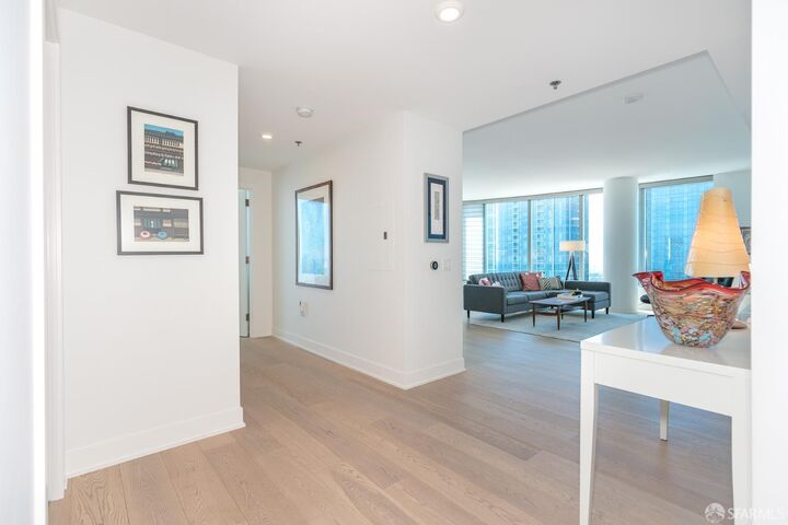 Property Photo:  338 Main Street  CA 94105 