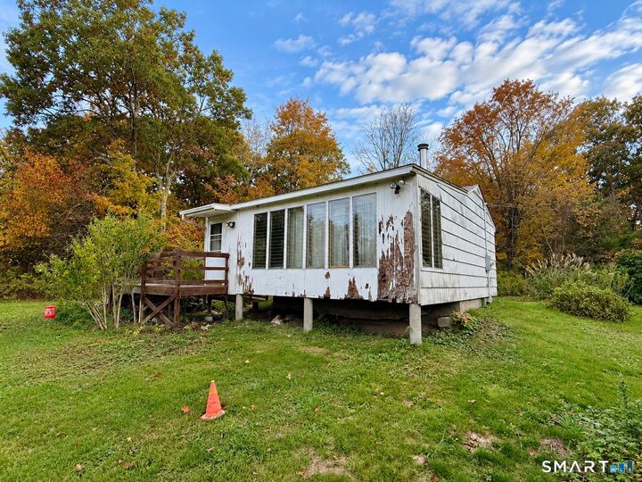 Property Photo: 738 North Street CT 06756
