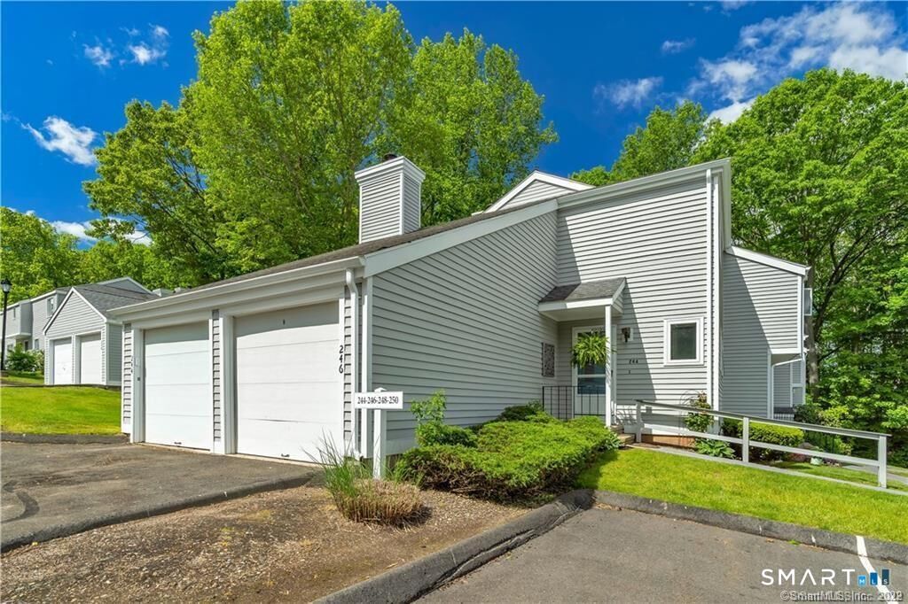 Property Photo:  244 Greens Farm Road 244  CT 06405 