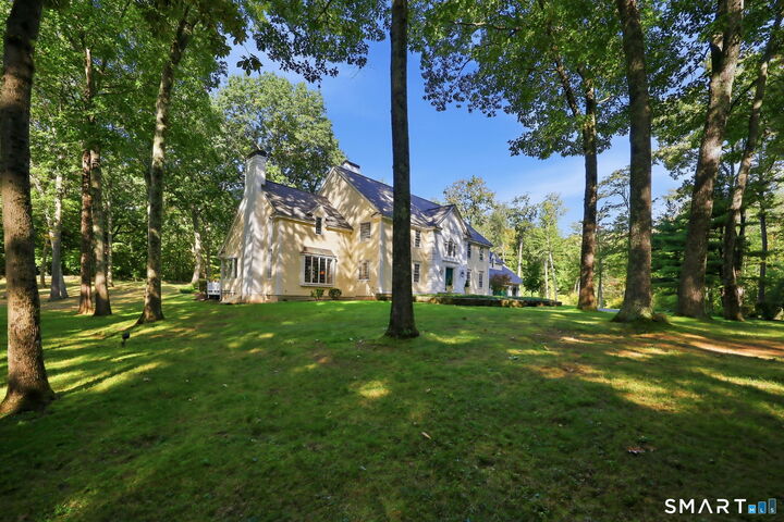 Property Photo:  45 Longview Road  CT 06001 