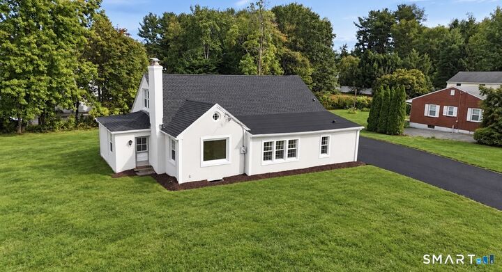 Property Photo:  11 Harris Street  CT 06037 