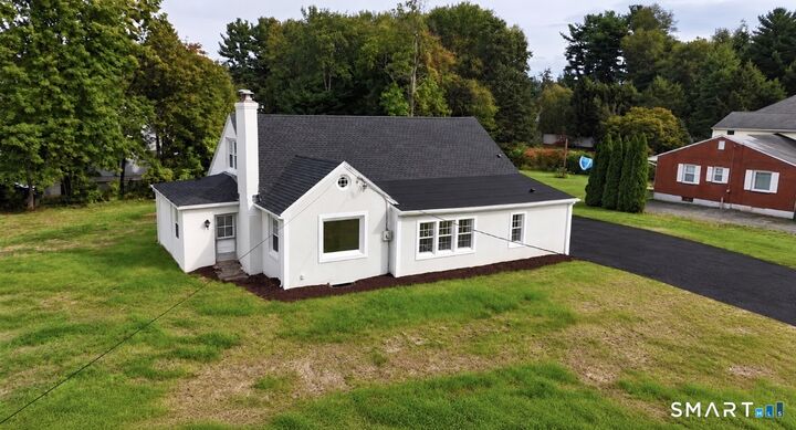 Property Photo:  11 Harris Street  CT 06037 
