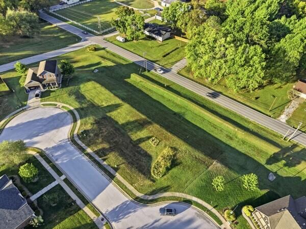 Property Photo:  617 N Lincoln Court  MO 65721 
