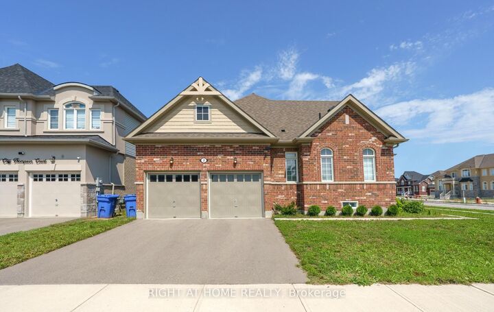 Property Photo:  2 Cliff Thompson Court  ON L0E 1R0 