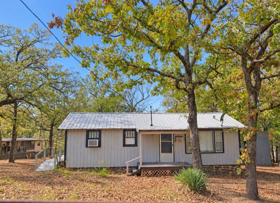 Property Photo:  1397 Buds Point  OK 74501 
