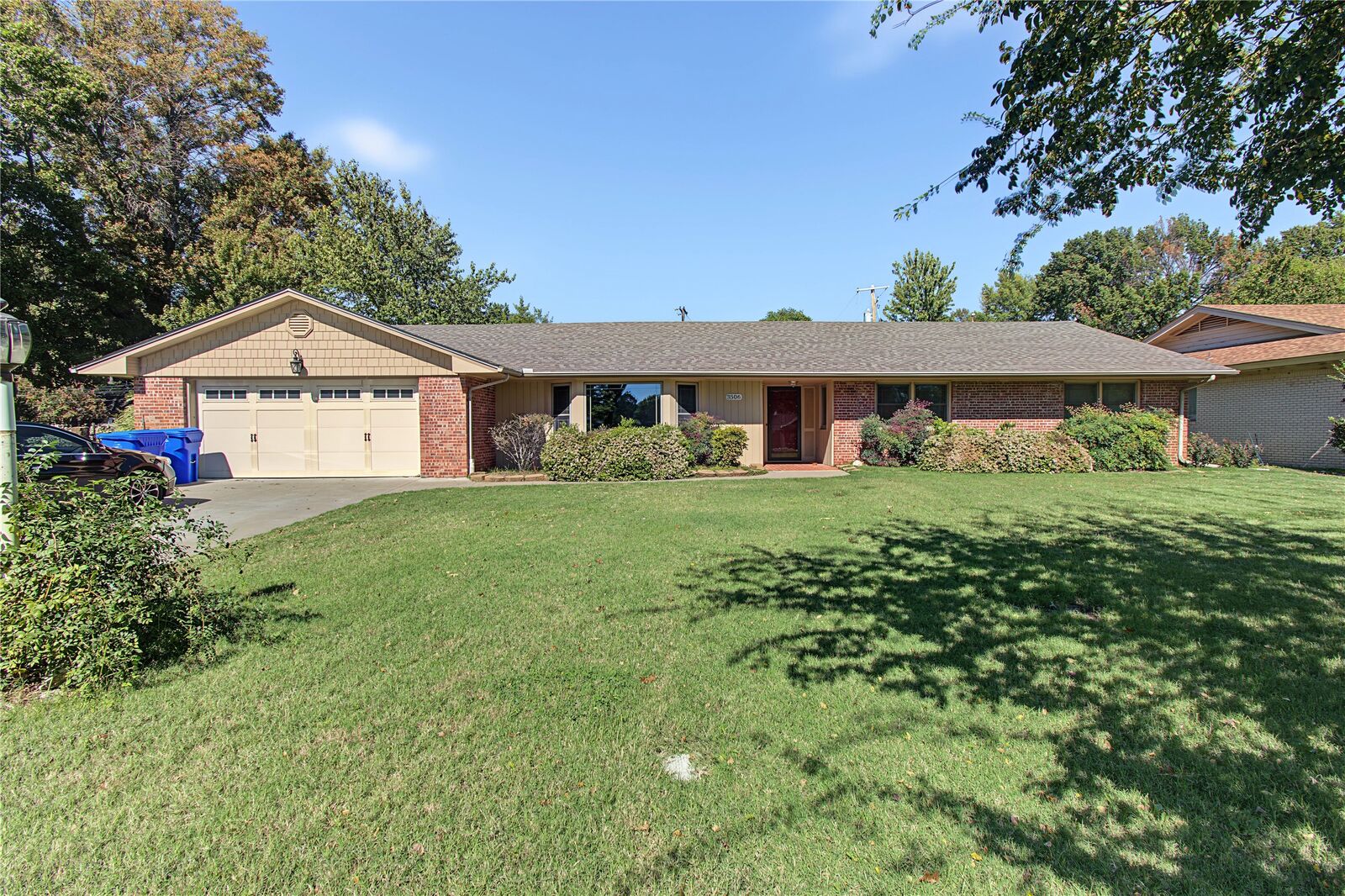 Property Photo: 3506 University Street OK 74403