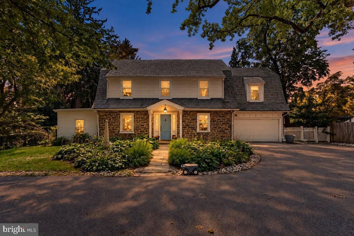 Property Photo:  1216 Montgomery Avenue  PA 19072 