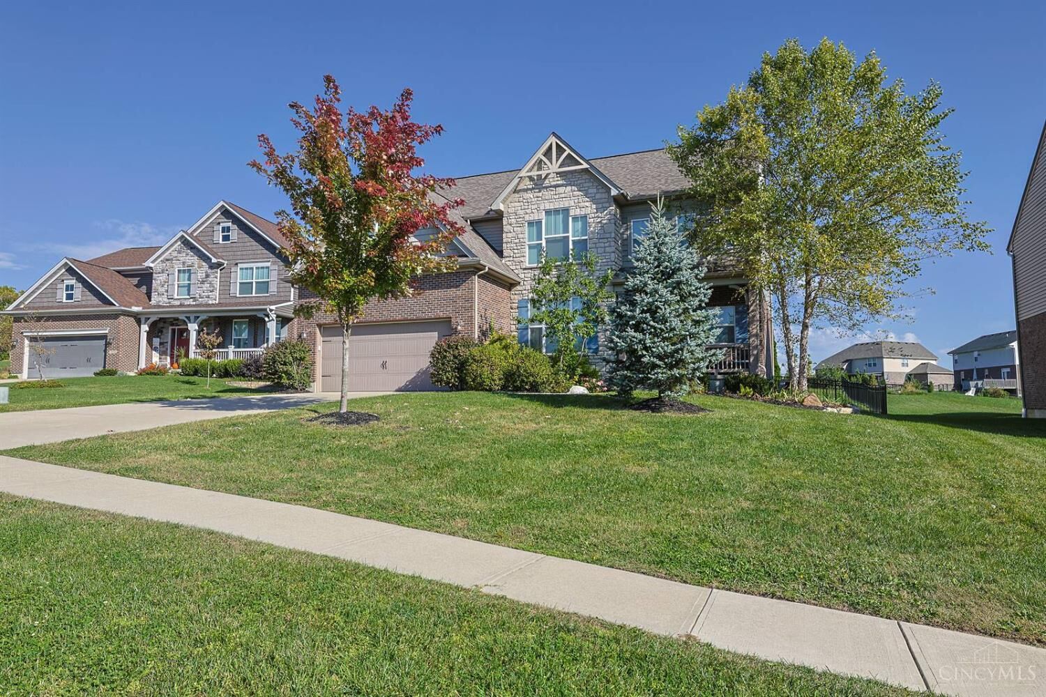 Property Photo:  5036 Elm Leaf Trail  OH 45011 