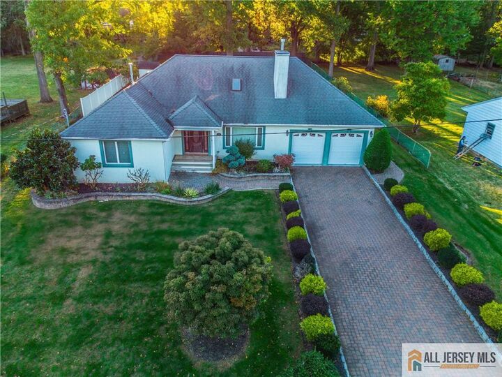 Property Photo:  13 Ramsey Road  NJ 08820 