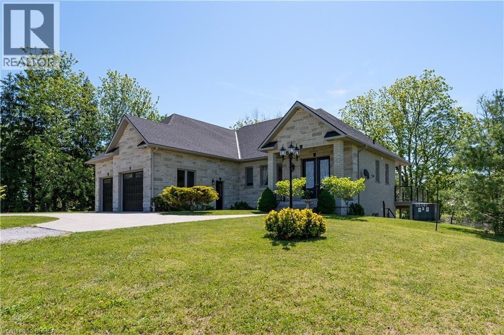 Property Photo: 136 Mechanic Street West ON N0E 1Y0