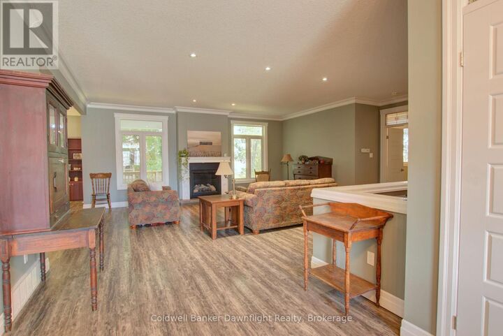 Property Photo: 54 Lorne Avenue ON N0M 1X0