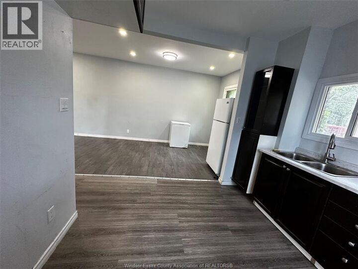 Property Photo:  3114 Peter Street  ON N9C 1H3 