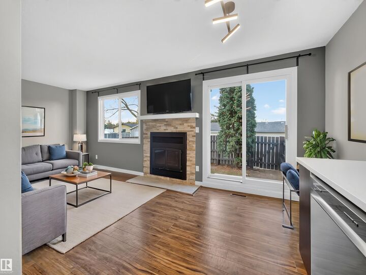 Property Photo:  1514A 69 Street NW  AB T6K 3R3 