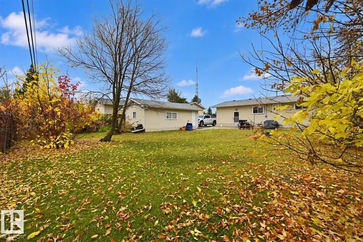 Property Photo:  5014 54 Avenue  AB T9E 5L5 
