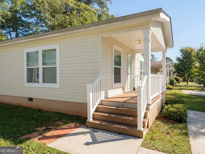 Property Photo: 83 Willow Drive E GA 30263