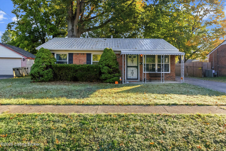 Property Photo:  5005 Railroad Ave  KY 40258 