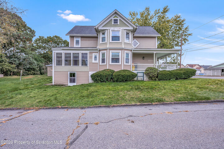 Property Photo:  401 Cooper Street  PA 18517 