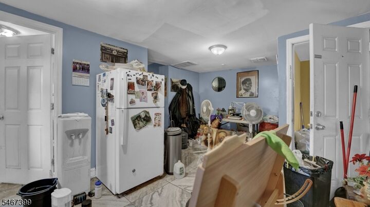 Property Photo:  531 S 10th St  NJ 07103 