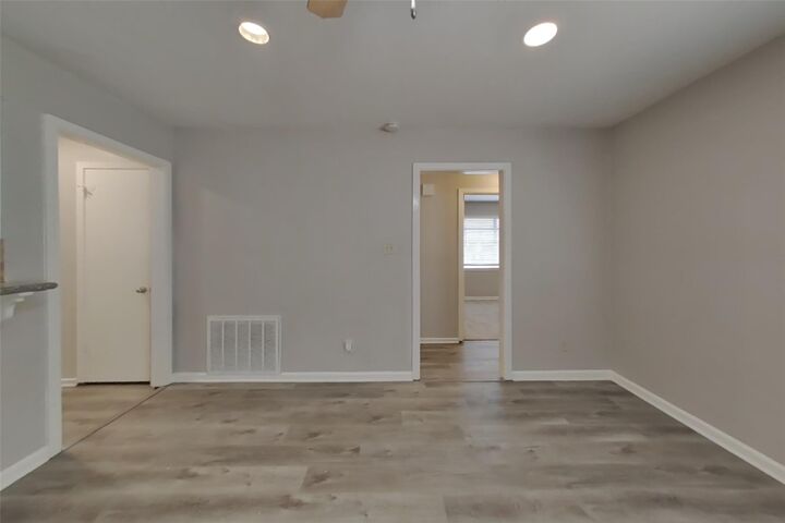 Property Photo:  5619 Nina Lee Lane  TX 77092 