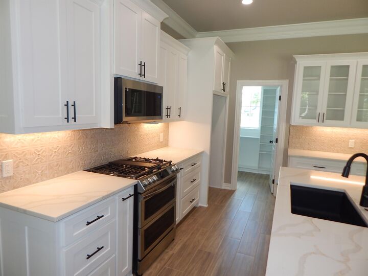Property Photo:  141 Indian Rock Dr.  TX 75645 