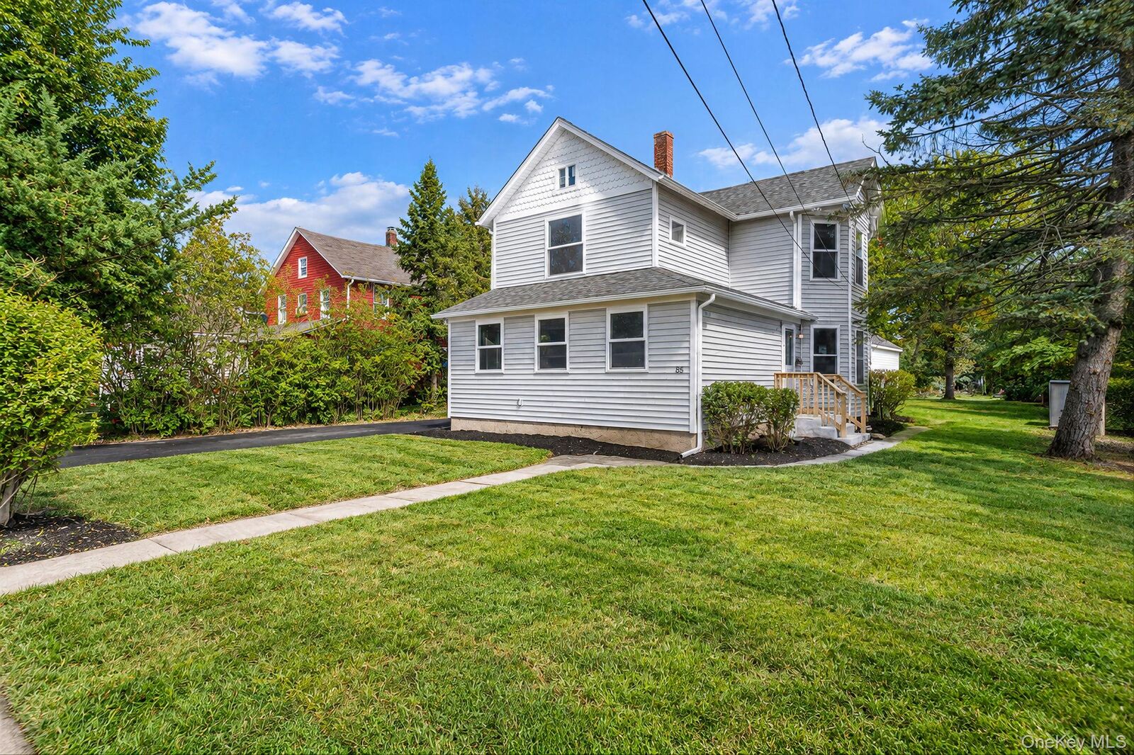 Property Photo: 85 Jayne Avenue NY 11772
