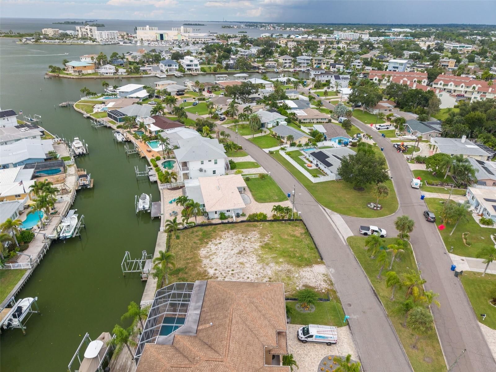 Property Photo:  2270 Edythe Drive  FL 34698 