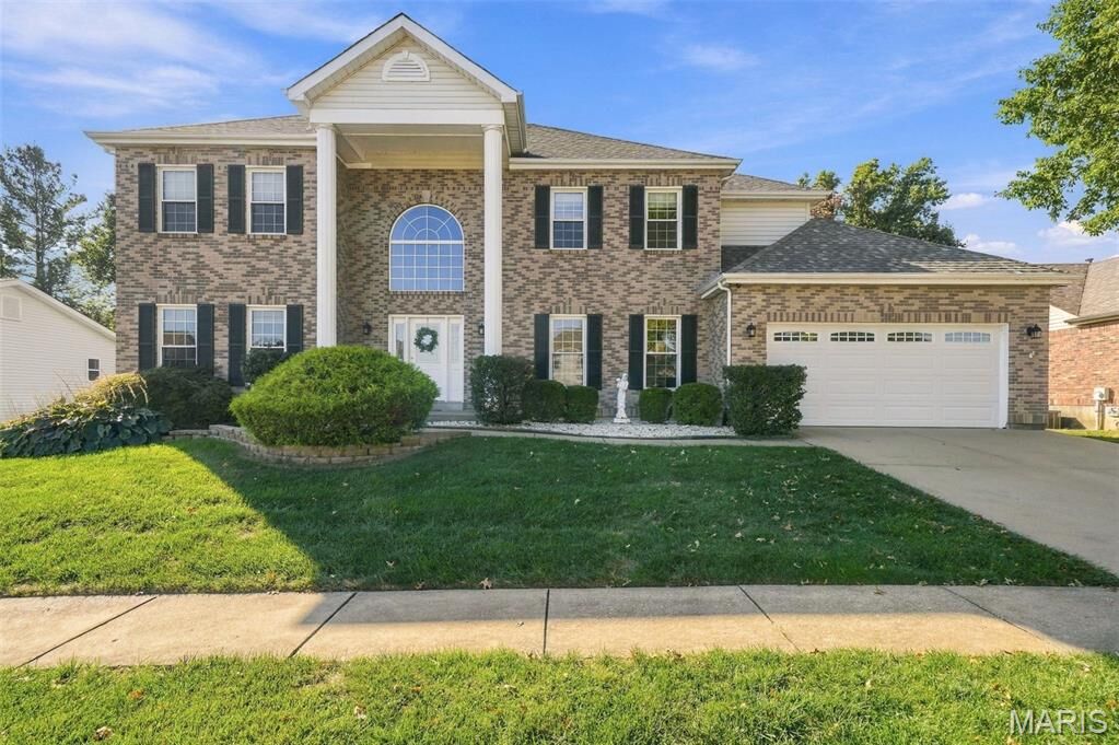 Property Photo: 2775 Towne Oaks Drive MO 63129