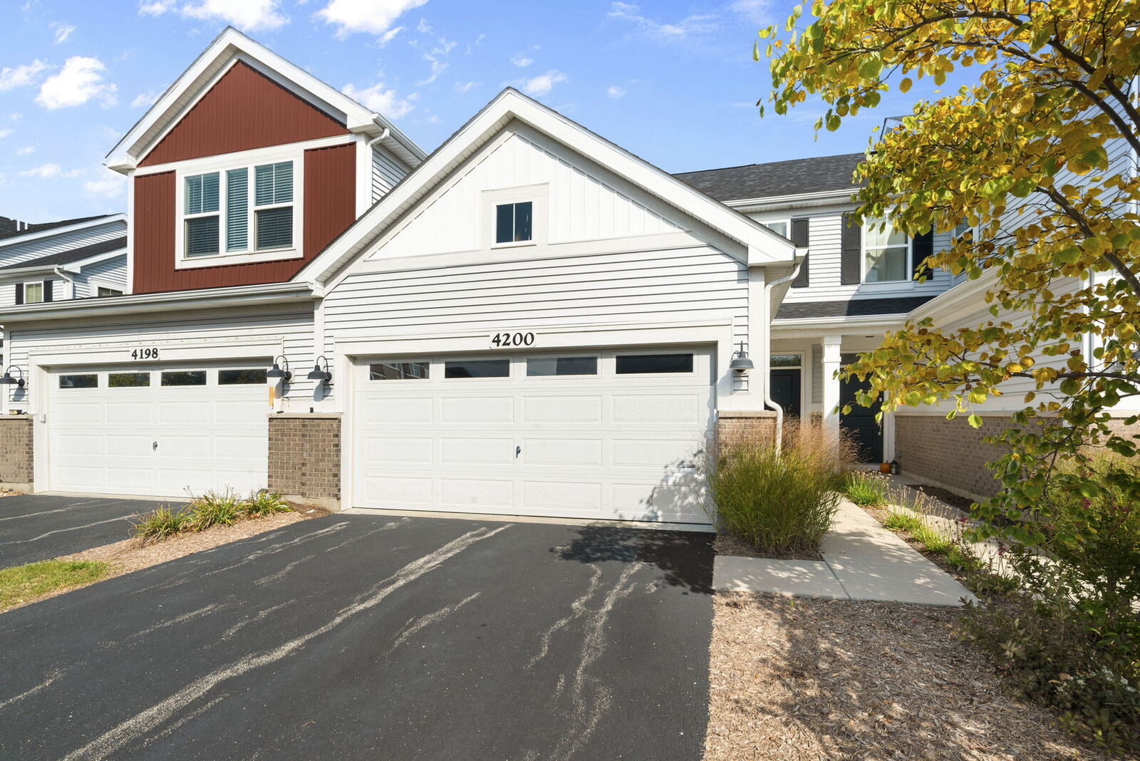 Property Photo:  4200 Calder Lane  IL 60504 