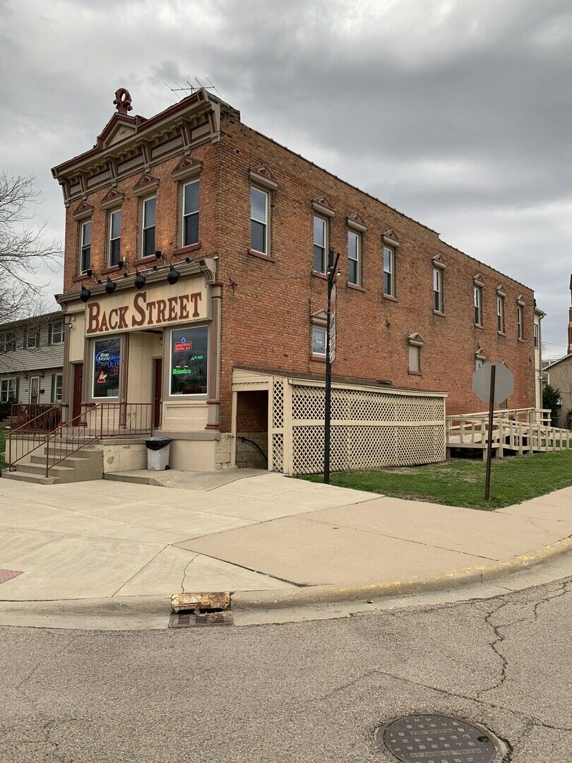 Property Photo: 959 9th Street Back IL 61301