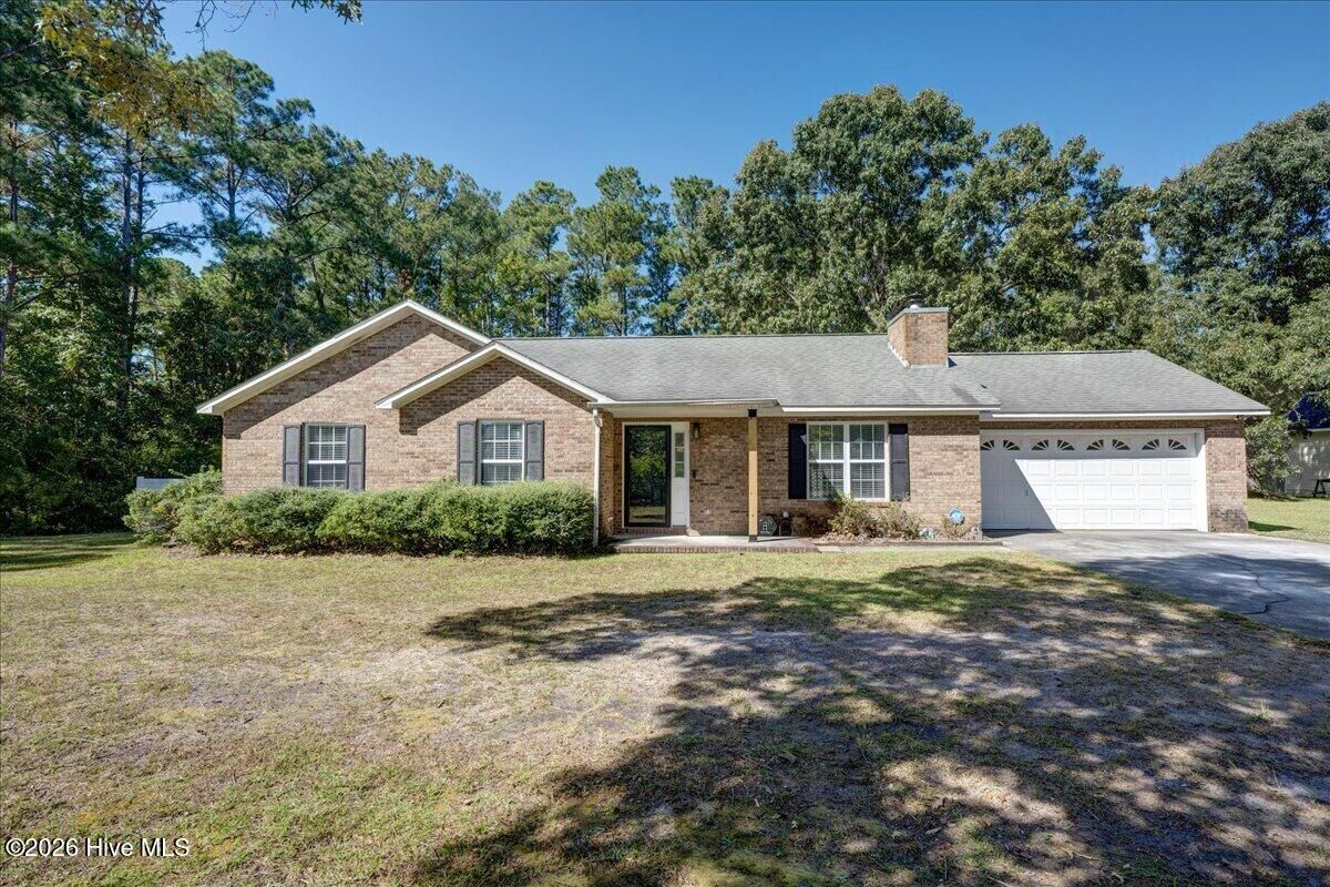Property Photo:  105 Cherry Branch Drive  NC 28532 