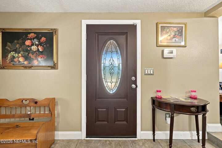 Property Photo: 11477 Vera Drive FL 32218