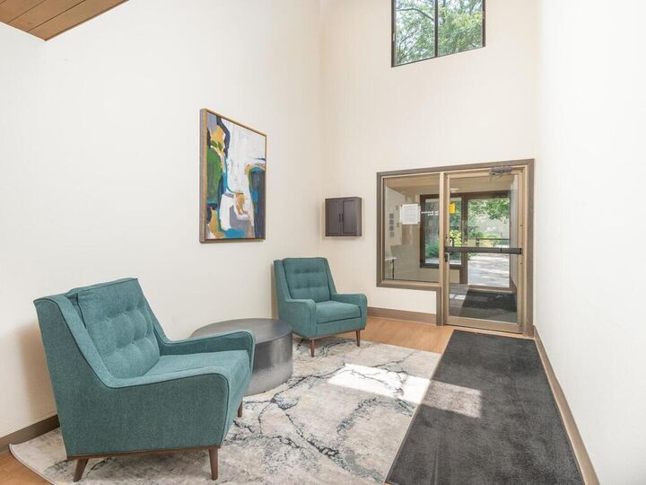 Property Photo: 4101 Parklawn Avenue 331 MN 55435