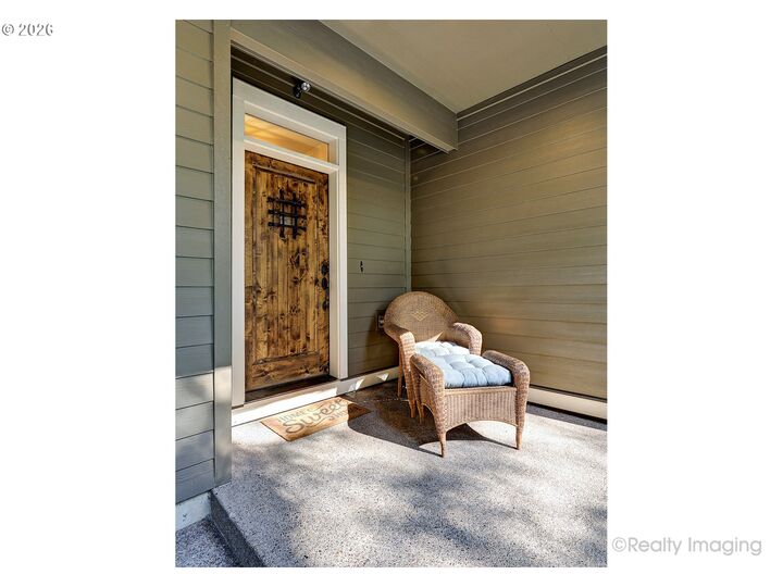 Property Photo:  4403 Oakridge Rd  OR 97035 