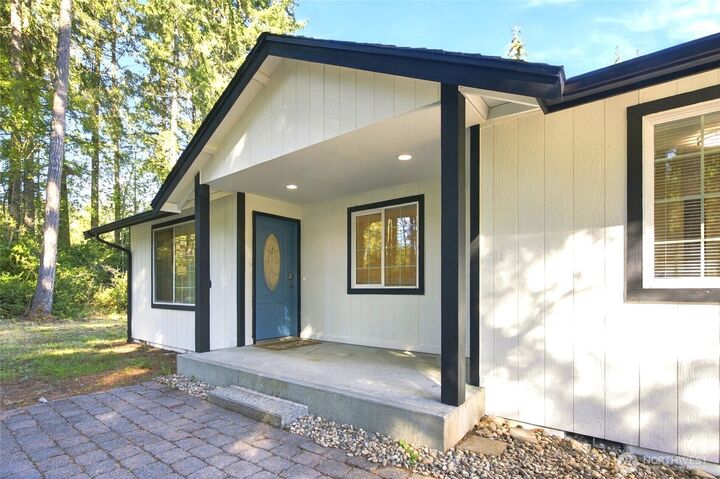 Property Photo: 516 Tiedeman Road SW WA 98349