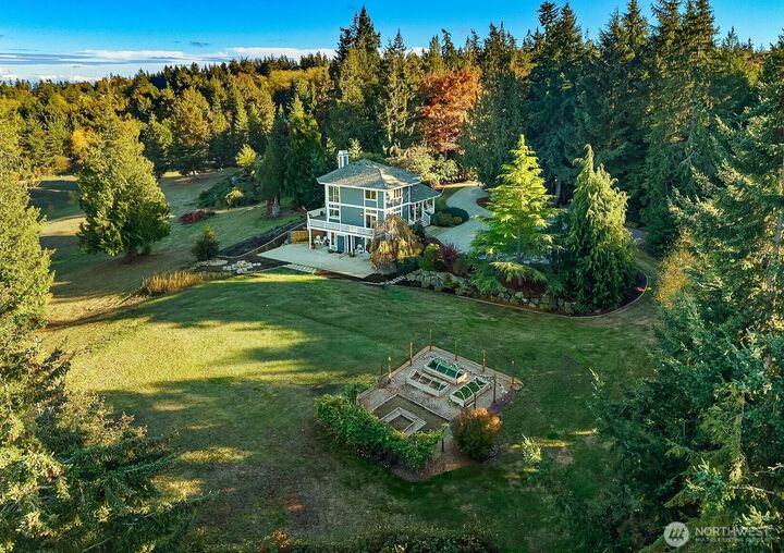 Property Photo:  342  Echo Ridge Way  WA 98282 