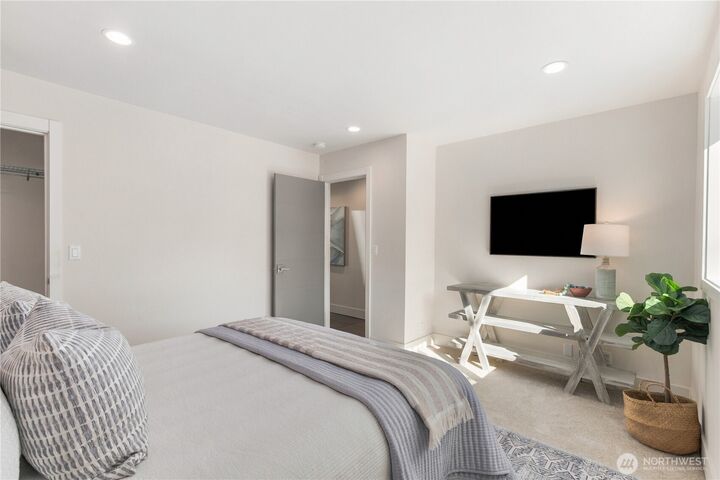 Property Photo:  1768  Valentine Place S  WA 98144 