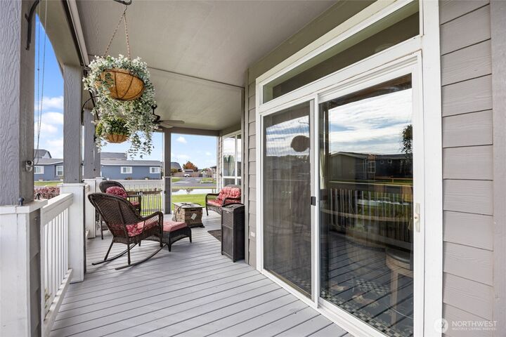 Property Photo: 1701 E Burr Avenue 32 WA 98837