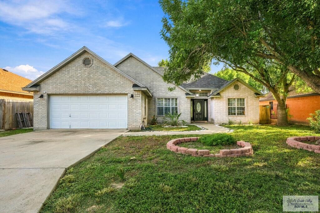 Property Photo: 962 Pueblo Ct. TX 78526