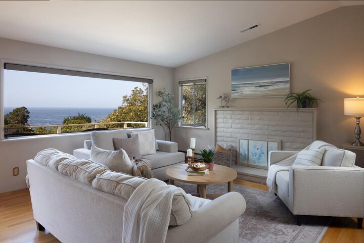 Property Photo: 7 Mal Paso Road CA 93923