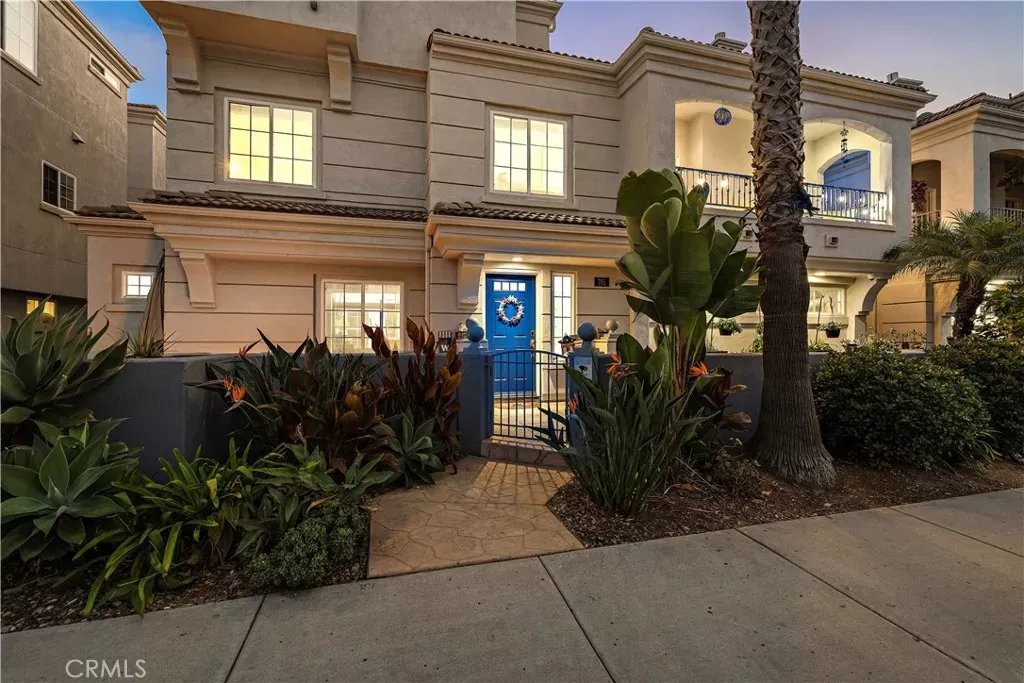 Property Photo: 701 N Cleveland CA 92054