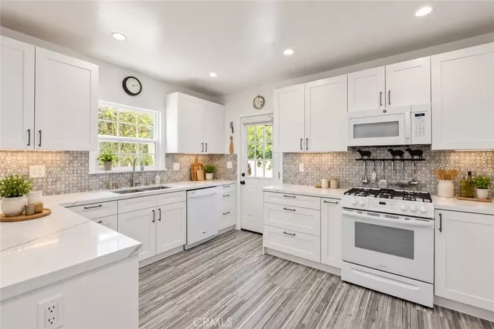 Property Photo:  471 S Clark  CA 90211 